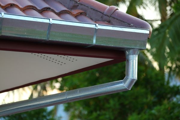 Metal Gutter Repair in Bay City